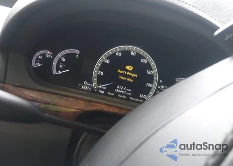 2012 Mercedes-Benz S 550 4Matic z USA, uszkodzony, nr VIN WDDNG9EB4CA422146